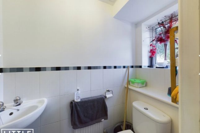 233, Ravenhead Road, St Helens photo 5