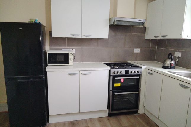 279, Northolt Road, South Harrow photo 4