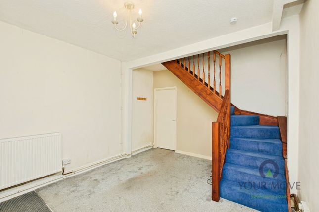 107, Bearwood Hill Road, Staffordshire photo 4
