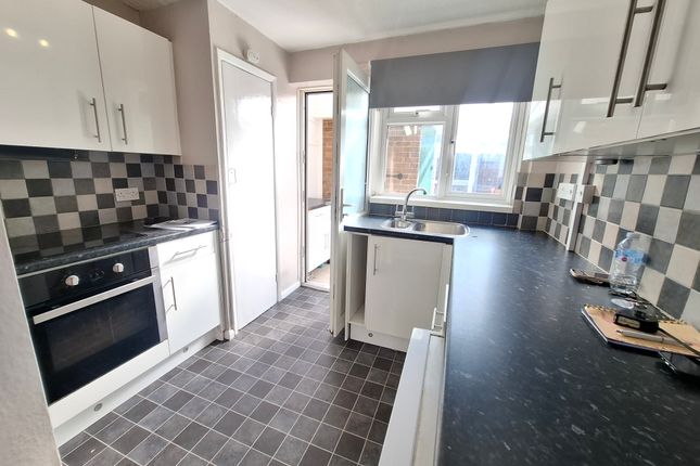 85, Boxted Road, HEMEL HEMPSTEAD photo 2