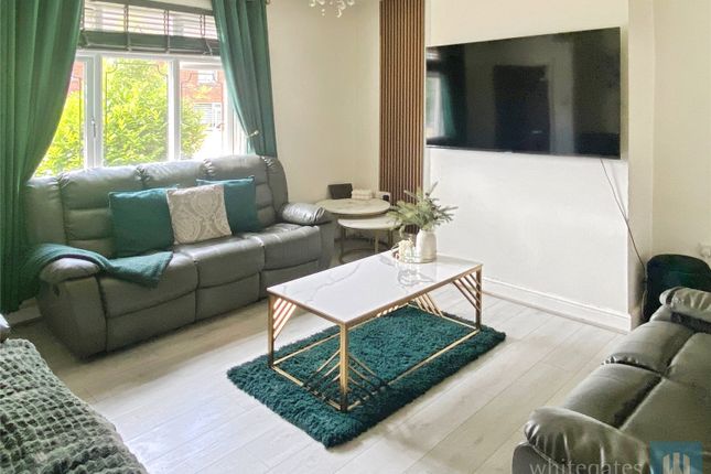 10, Pilgrim Drive, Dewsbury photo 3