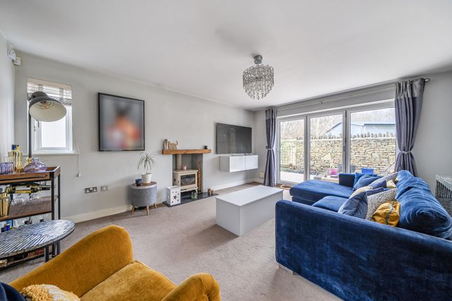 14, Stone Hill View, Gloucestershire photo 4