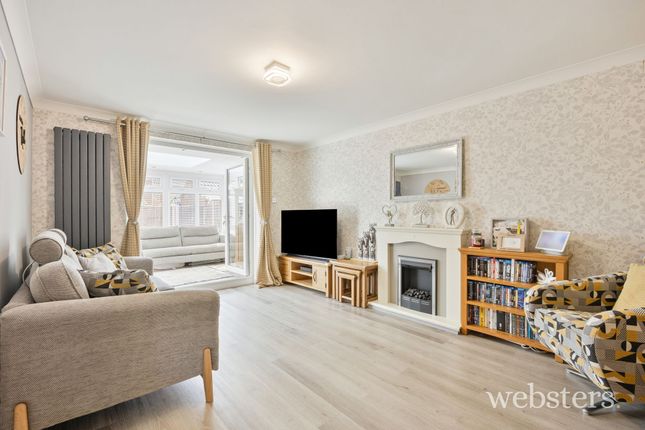 28 Morgans Way, Norwich photo 3