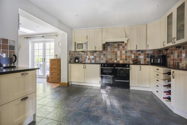Brookside Cottage, Thorpe Road, Clacton-On-Sea photo 5