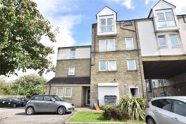1-bed flat on Flat 26, Lunar, 289, Otley Road, West Yorkshire, £36,000