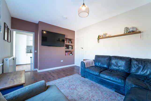 59, Crewe Crescent, Edinburgh photo 4