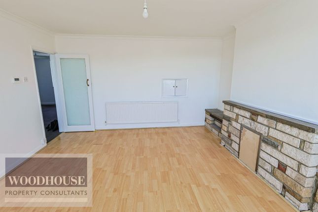 11, Hillside Court  Crossbrook St, Cheshunt photo 4