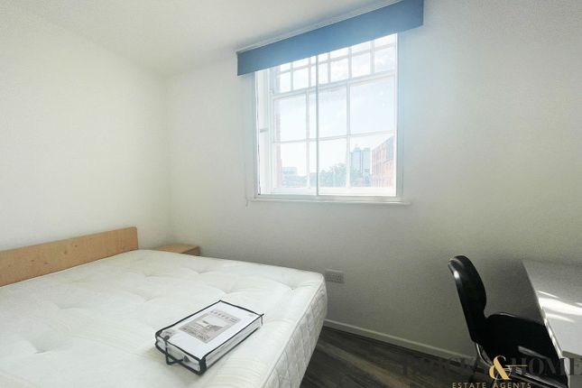 Flat to rent in En-Suite Room, Enfield House, Newarke Street, Leicester