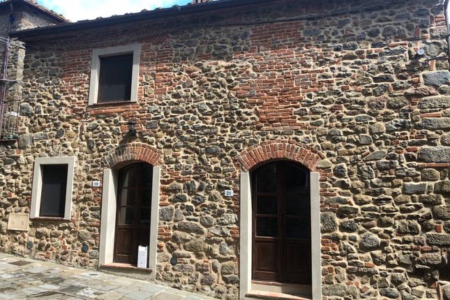 Duplex for sale in Ambra, Bucine, Toscana