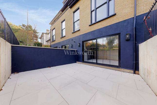 Flat to rent in Southend Road, Beckenham