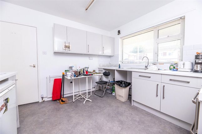 3, Melbourn Close, Belper photo 2