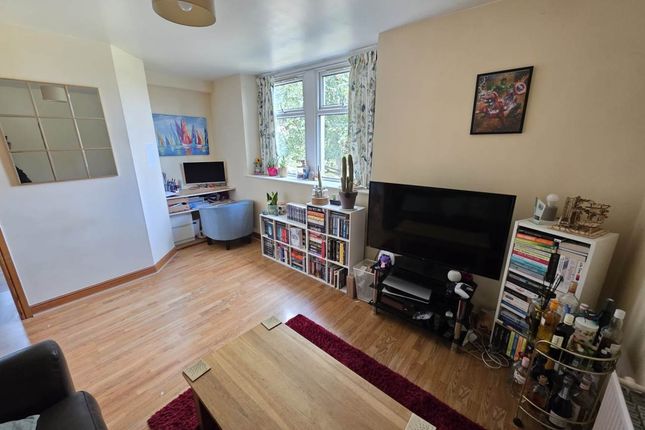 4 46, Wellington Crescent, Wellington Crescent photo 5