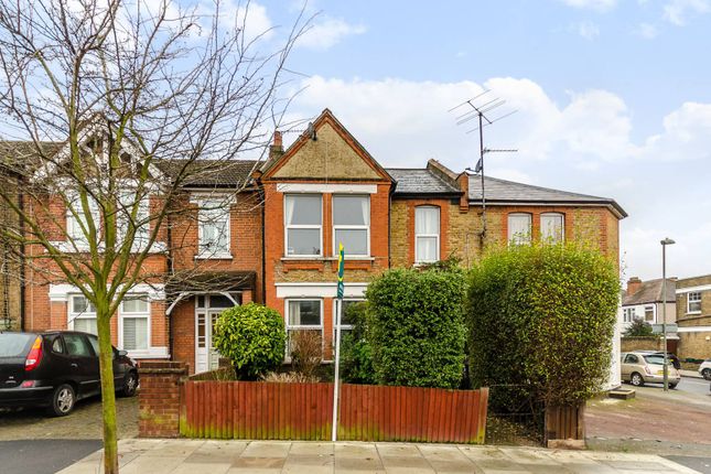 Flat to rent in Avenue Road, Beckenham