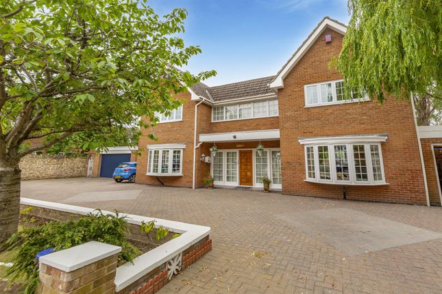 Detached house for sale in Elm Avenue, Attenborough, Beeston, Nottingham