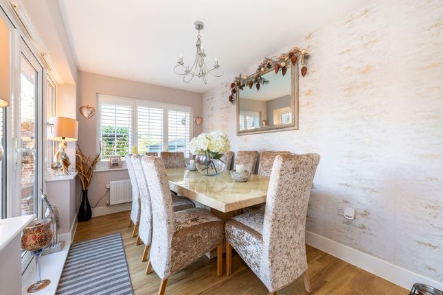 7, Lyewood Way, Uckfield photo 4