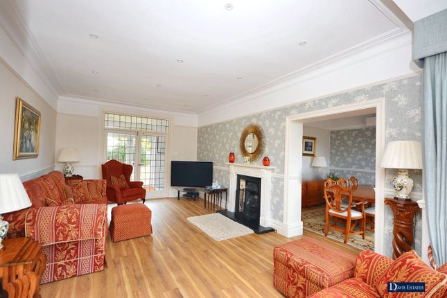 51 Ernest Road, Hornchurch photo 2