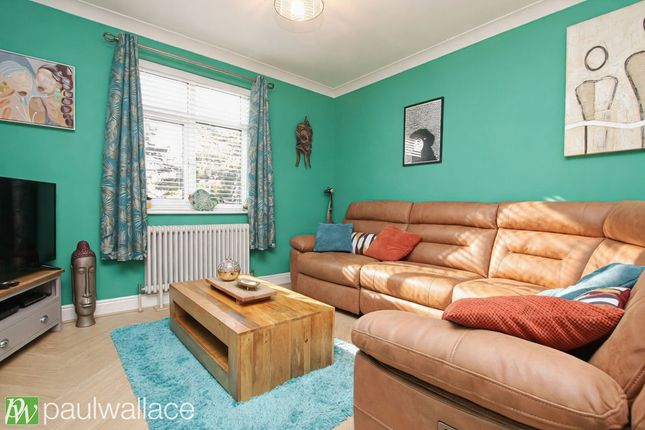 22, Rye Road, Hoddesdon photo 2