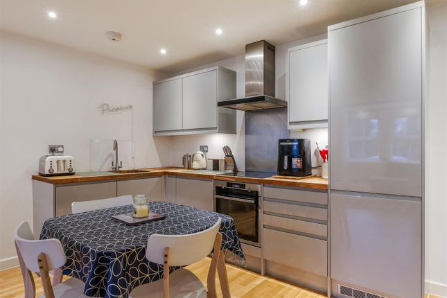 Flat for sale in 58 Albury Road, Merstham, Redhill