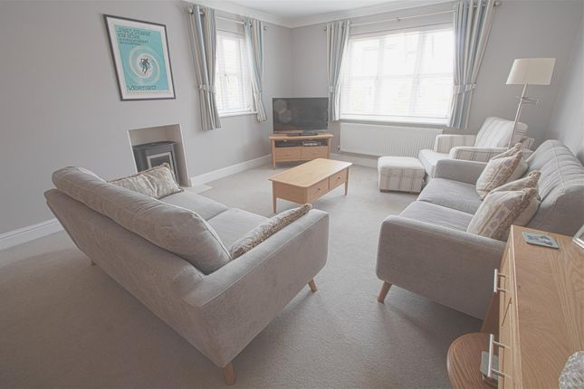 Froden Close, Billericay photo 4