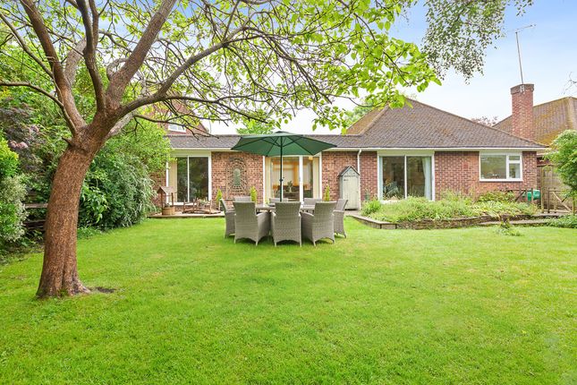 Thumbnail Detached bungalow for sale in Glenavon Close, Claygate