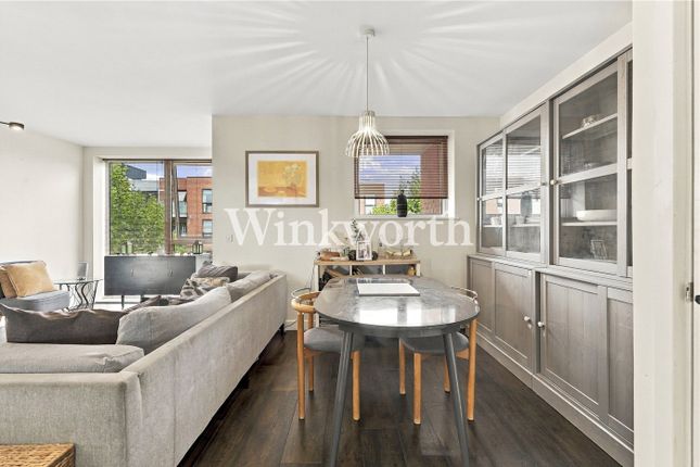 30, Dovetail Place, London photo 4