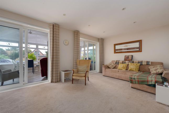 89A, Park Avenue, Birchington photo 2