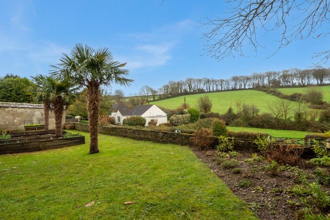 Country house for sale in Veryan Green, Cornwall