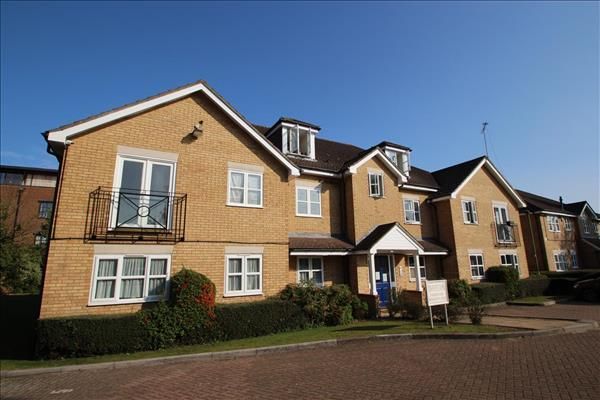 Thumbnail Flat to rent in Belgrave Close, Mill Hill