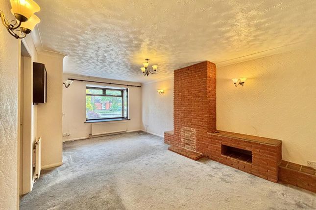 9 Meadow Rise, Nottingham photo 2