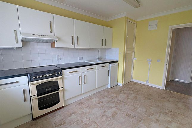 5 Coniston Park, 169A Sandown Road, Shanklin photo 4