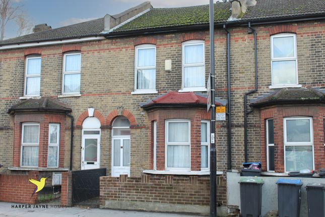 Thumbnail Terraced house to rent in Mitcham Road, Croydon