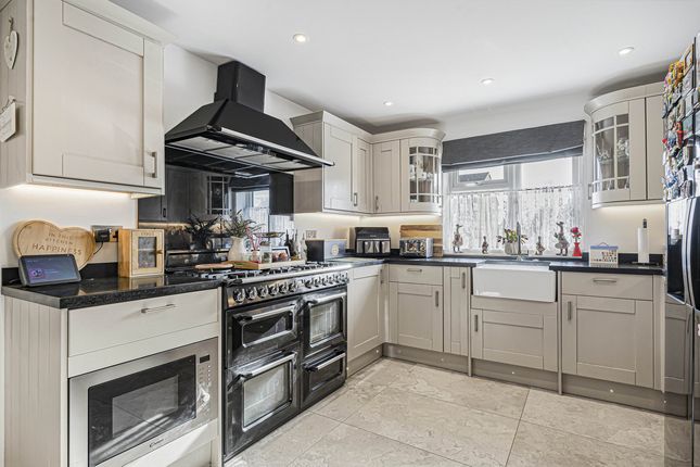 60, Fairfax Road, Chalgrove photo 3