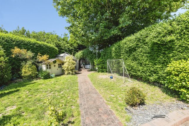 3, Acre Grove, Leeds photo 3