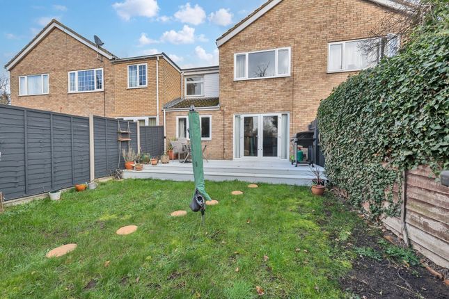 8 Willmott Road, Royston photo 4