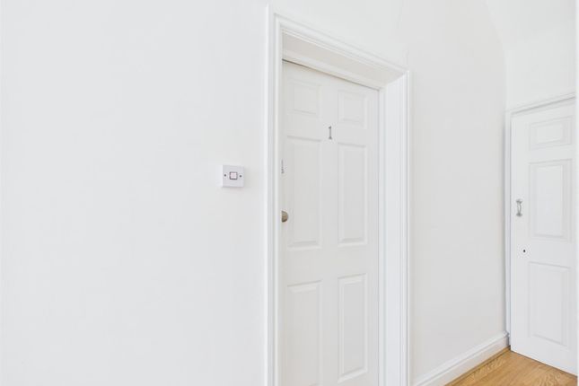 Flat 1, 10, Cumberland Road, Wirral photo 2