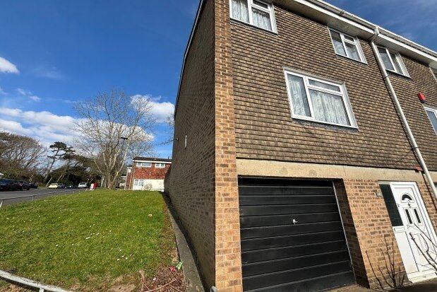 Thumbnail Property to rent in Metchley Drive, Birmingham