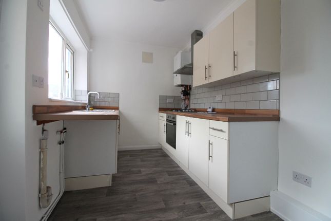 10, Boult Terrace, Houghton Le Spring photo 5