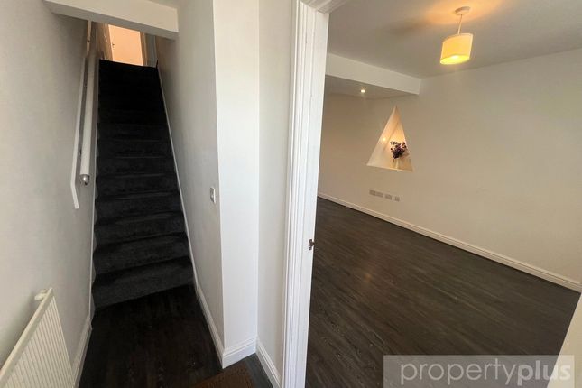 4, Emlyn Terrace, Tonypandy photo 5