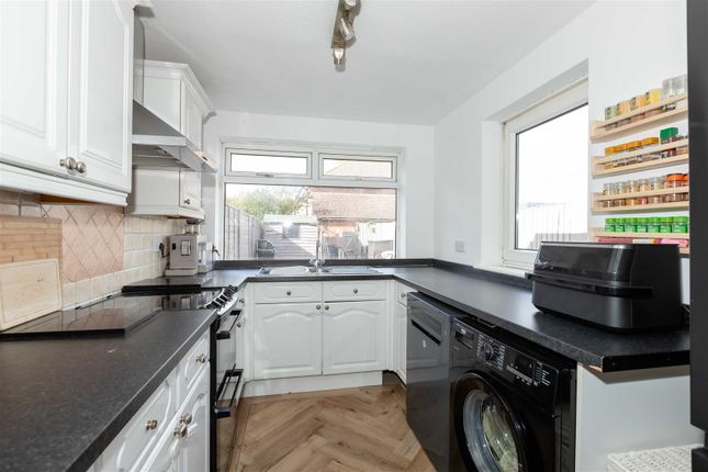 26, Rife Way, Ferring photo 3