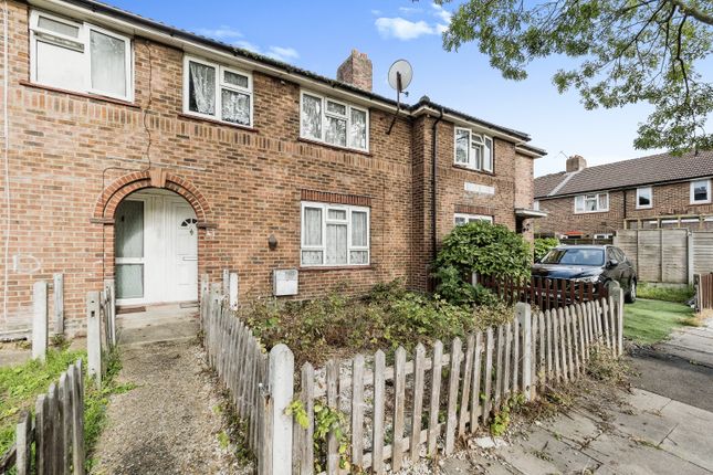Terraced house for sale in St. Clair Road, London