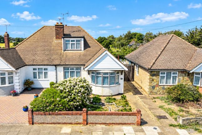 3-bed bungalow on 25, Fairfield Avenue, Grays, £290,000
