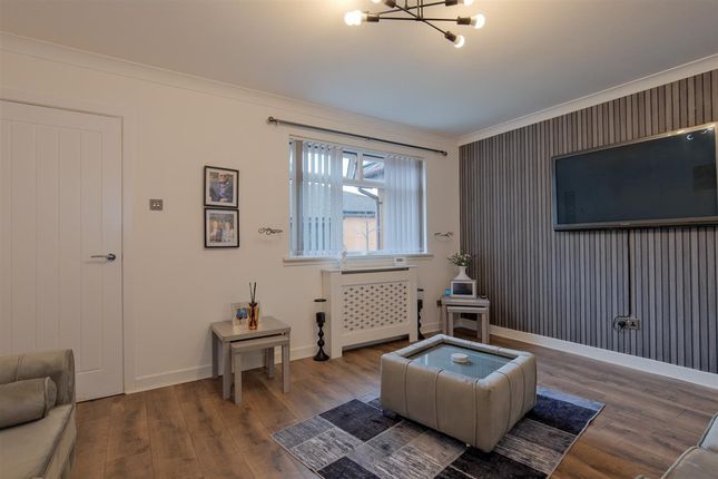 23, Elm Court, Blantyre photo 4