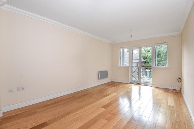 Flat for sale in Rickmansworth, Hertfordshire