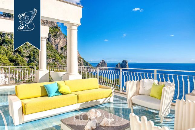 Thumbnail Apartment for sale in Capri, Napoli, Campania