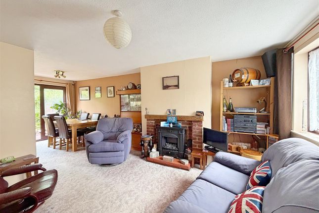 20, Bolingbroke Close, Chelmsford photo 2