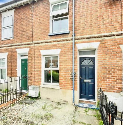 2 bed property for rent in Chesterman Street, Reading RG1