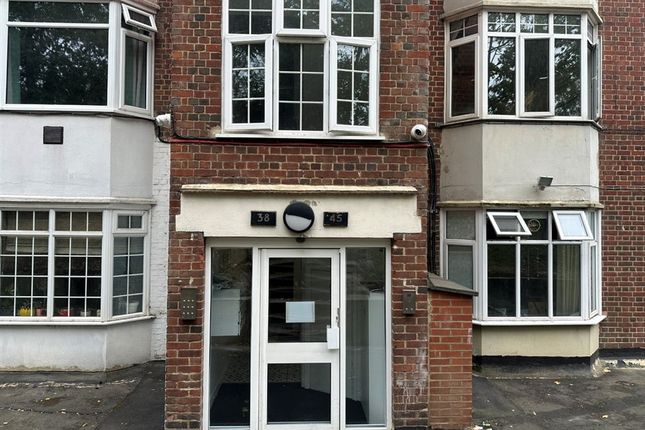 3-bed flat on Flat 43 (2FF), Frognal Court, Finchley Road, LONDON, £350,000