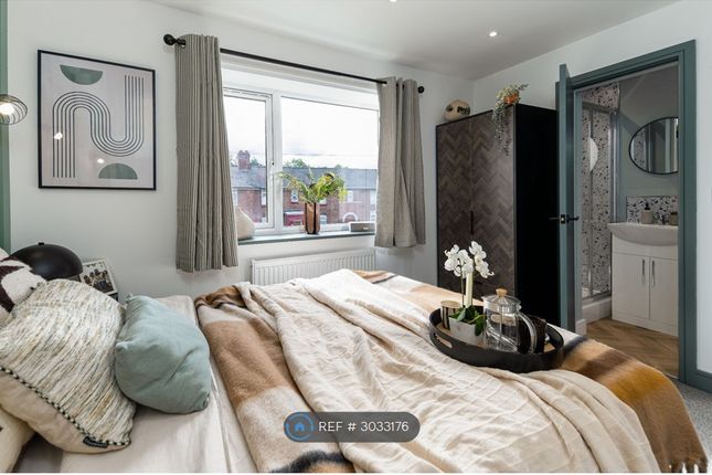 1-bed house on Westwood Crescent, Eccles, Monton, £745/mo