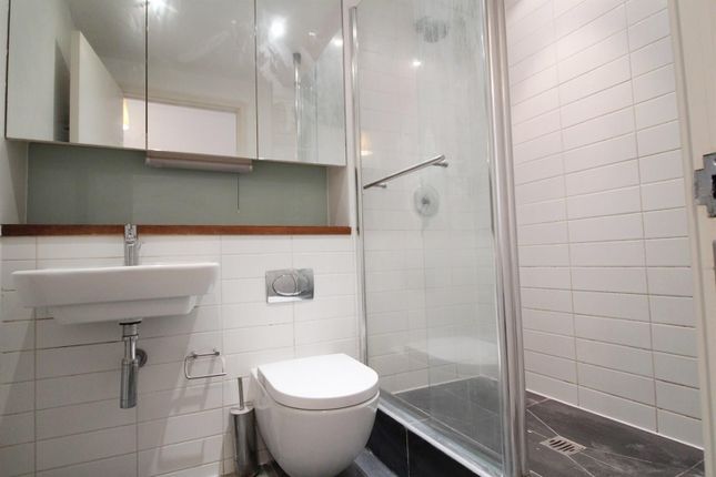 Hunsaker, Alfred Street, Reading RG1, 2 bedroom flat for sale ...