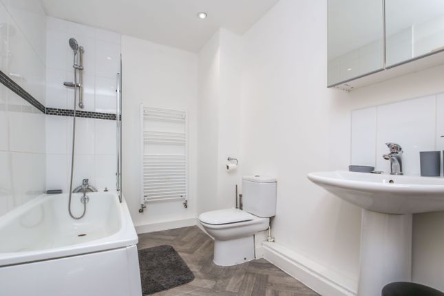 Flat for sale in 1A Tetuan Road, Leicester